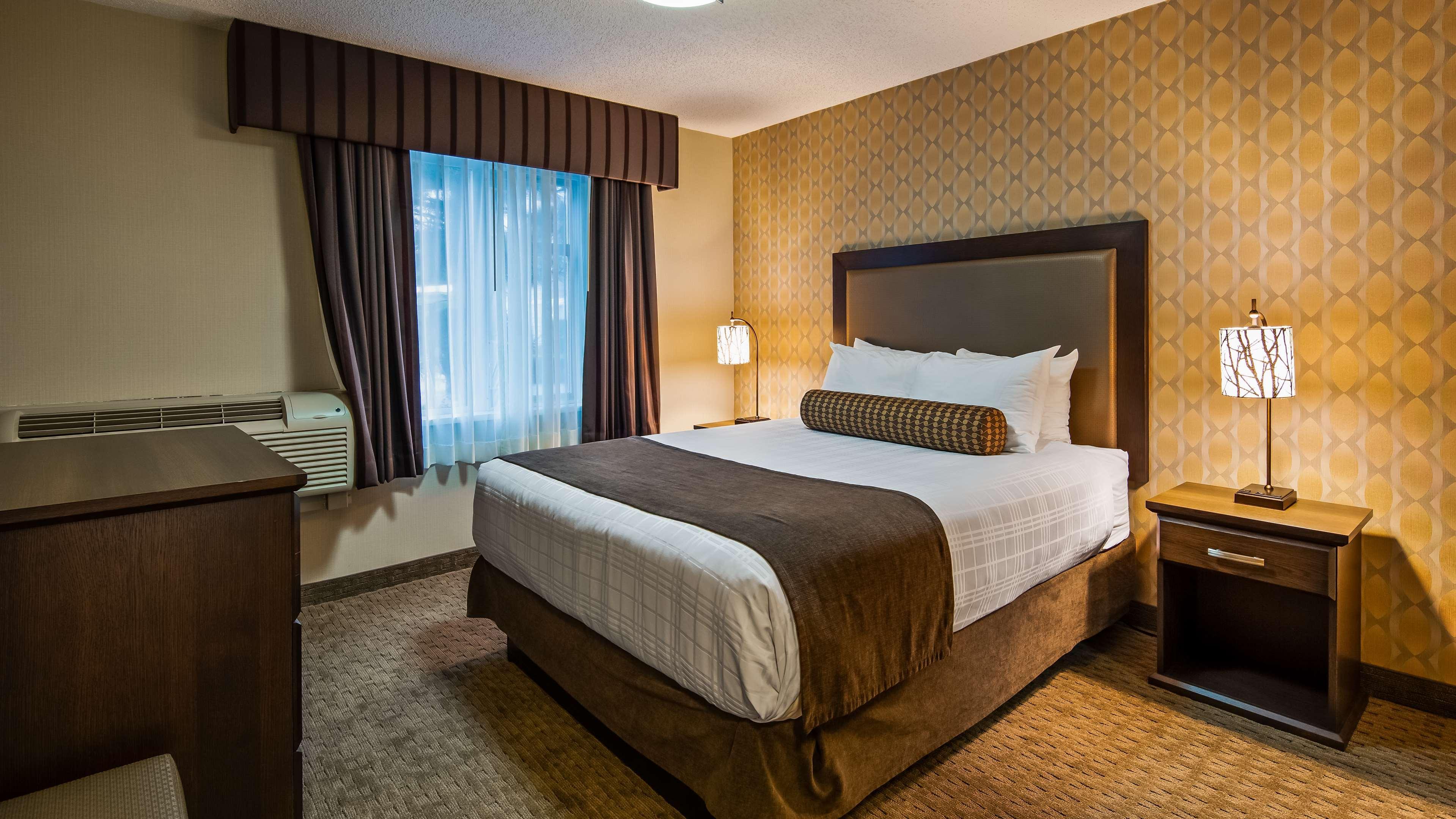 Best Western Plus Country Meadows Inn Aldergrove Екстер'єр фото