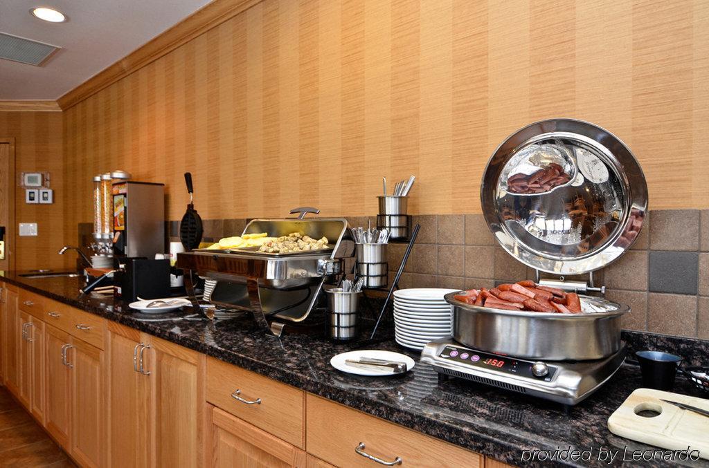 Best Western Plus Country Meadows Inn Aldergrove Ресторан фото