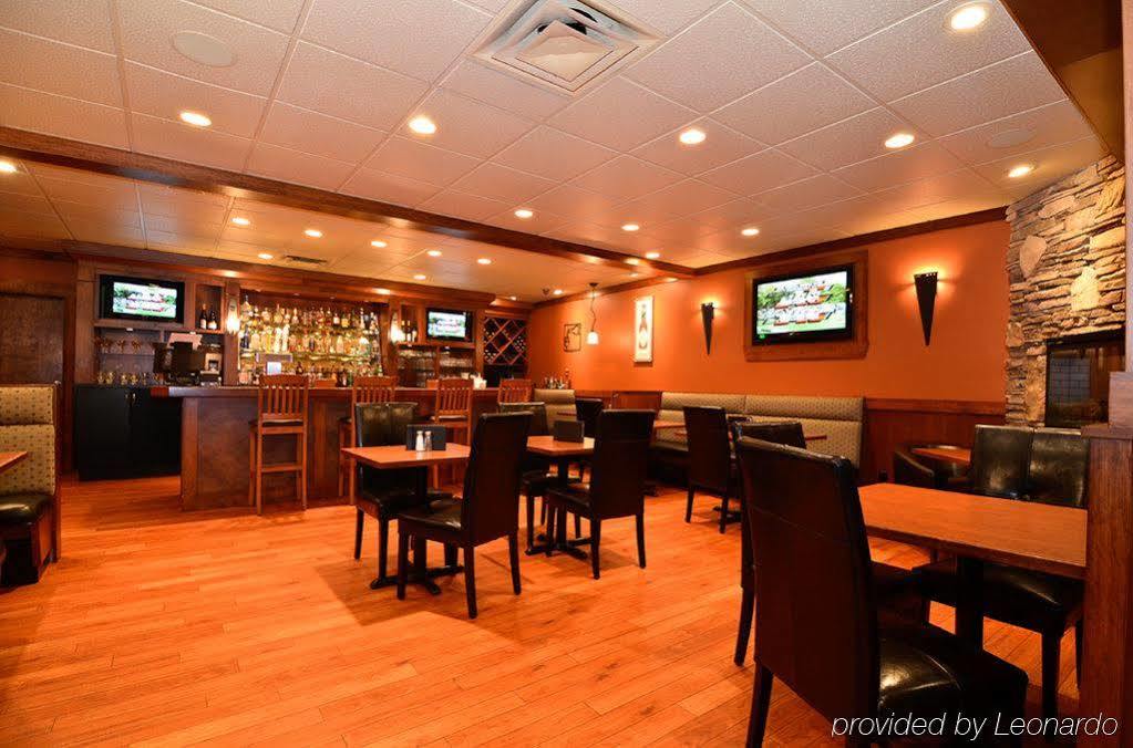 Best Western Plus Country Meadows Inn Aldergrove Екстер'єр фото