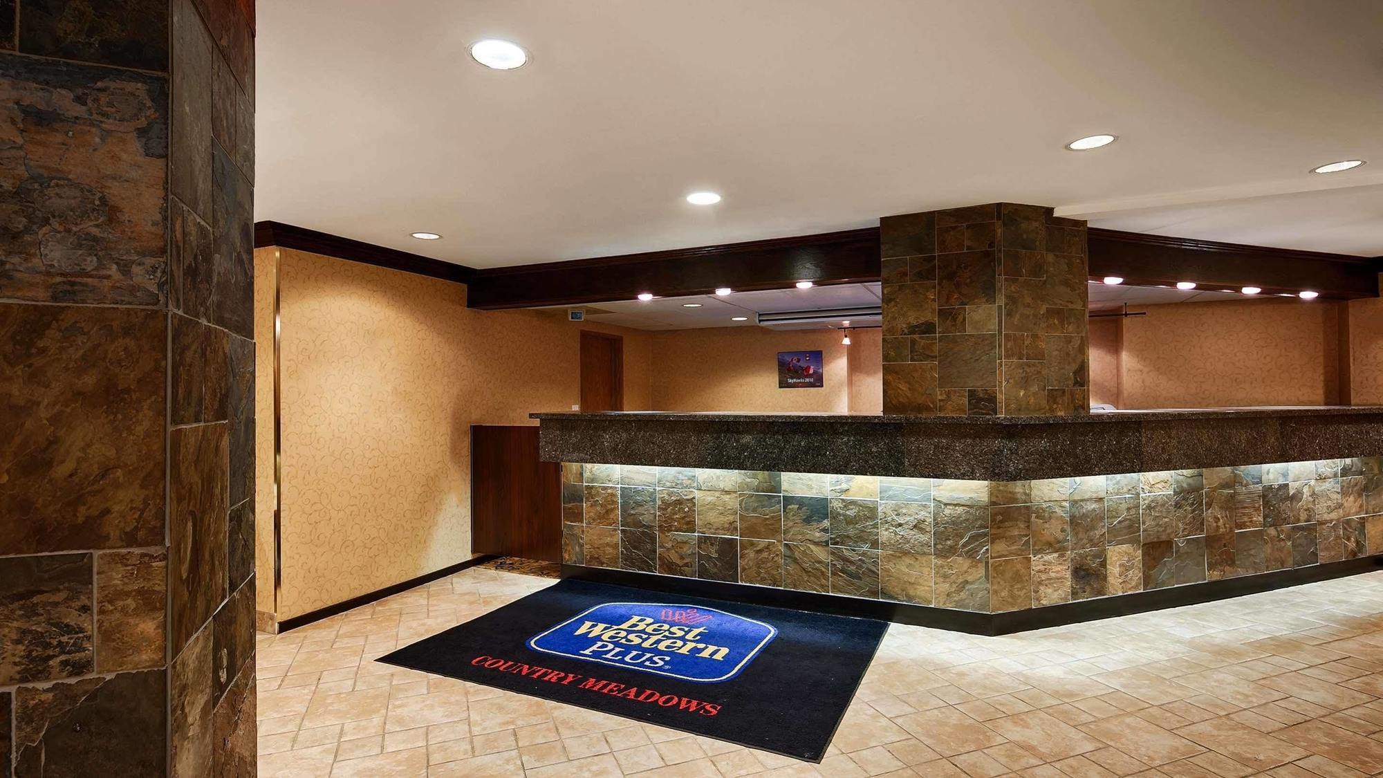Best Western Plus Country Meadows Inn Aldergrove Екстер'єр фото
